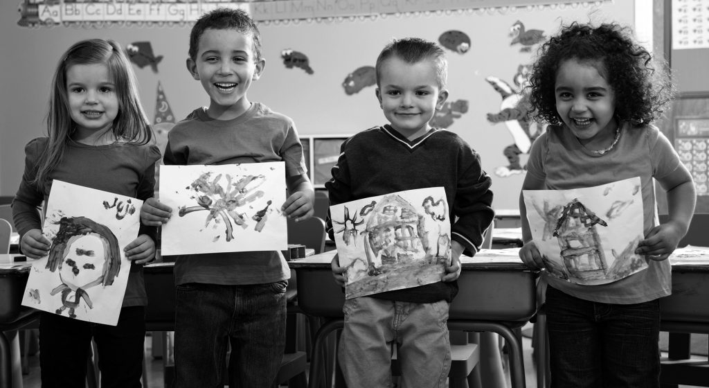 USA, Utah, Orem, Children (2-3, 4-5, 6-7) during art classes